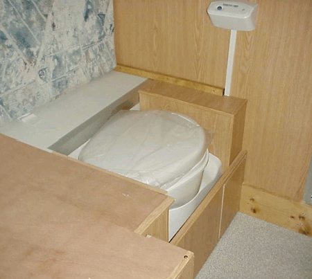 Toilet2
