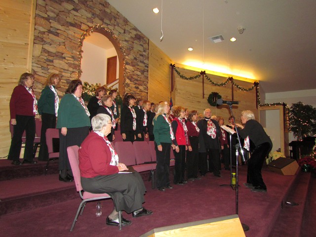 2012-12-15 Winter Light Holiday Concerts 020
