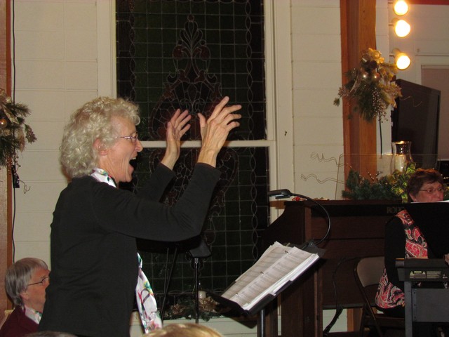 2012-12-15 Winter Light Holiday Concerts 029
