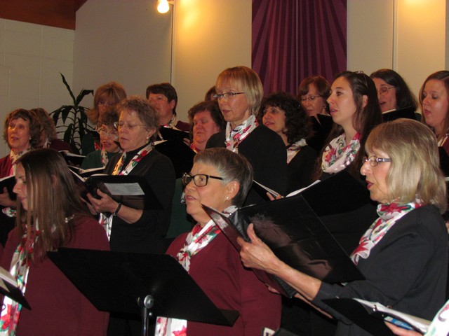 2012-12-15 Winter Light Holiday Concerts 035