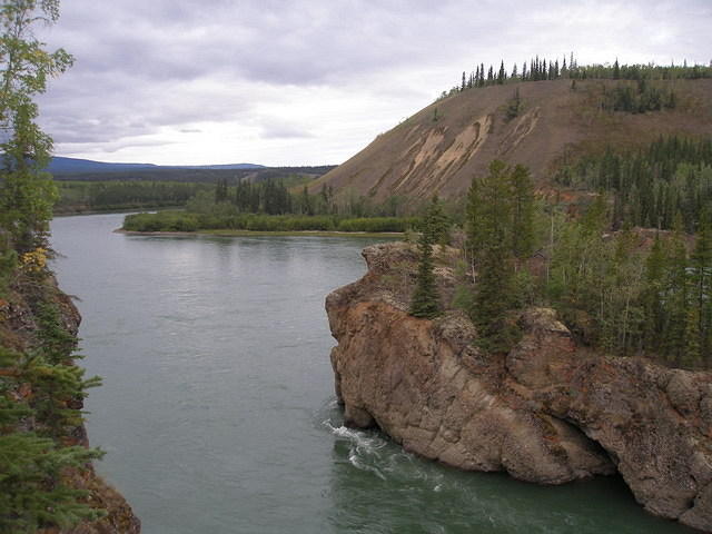2006-08-22 On the Road, Yukon Terr, Canada 17