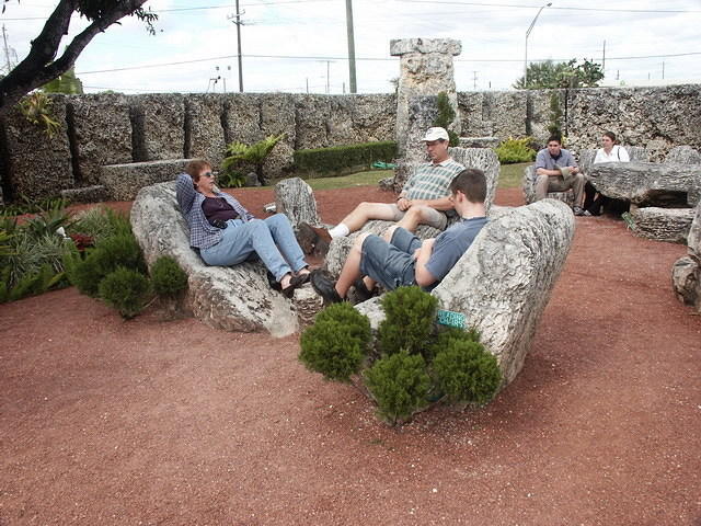 2003-12-28 Coral Castle - Miami 22