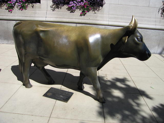 03-Homage to the cow