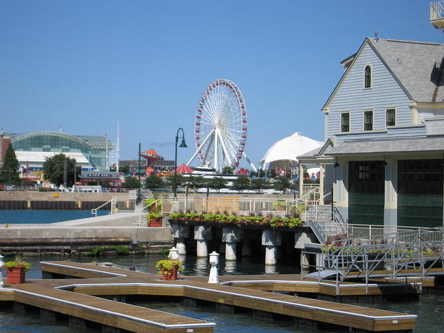 37-Navy Pier carnival from docks
