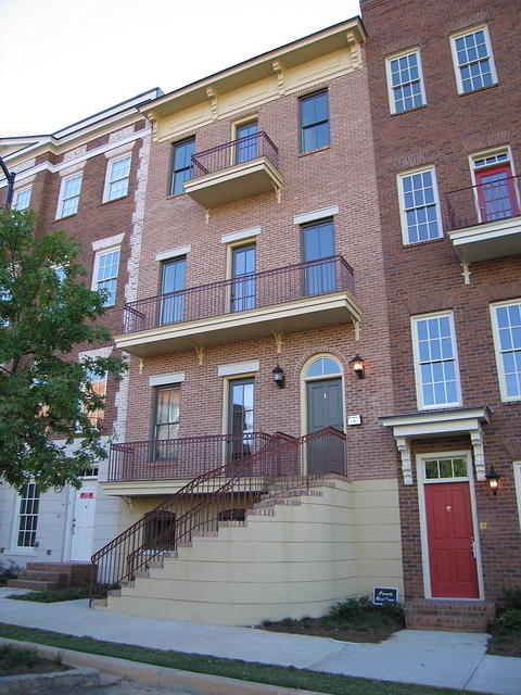 009-Glenwood Park-Variety in the neighborhood