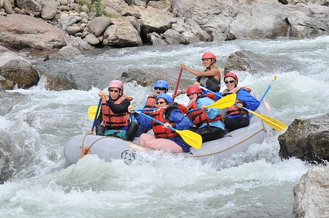 2013-08-12 WWW raft trip 012