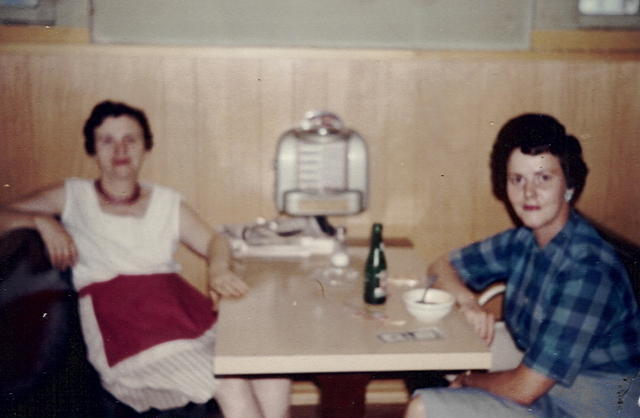  1953-1967-Leos Tavern-19