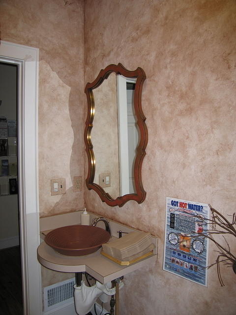 022-Southface Building-Bathroom