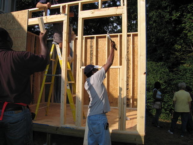 052-Hands-on Training