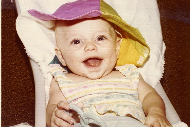 1975-Melissa in hat