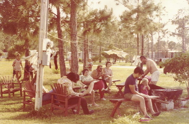 1977-Piercy family cookout