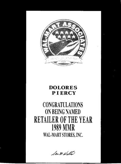 1989-Dolores Wal-Mart Retailer of the Year