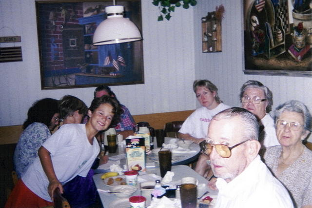 2001c-Piercy Family dinner