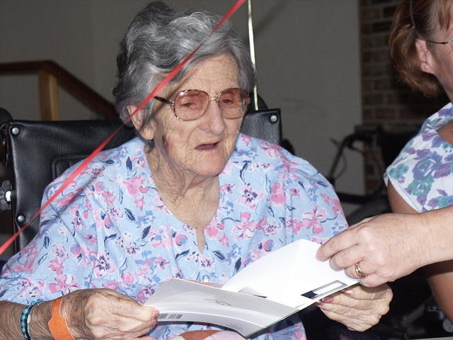 2004-Momo's 96th-Momo party4