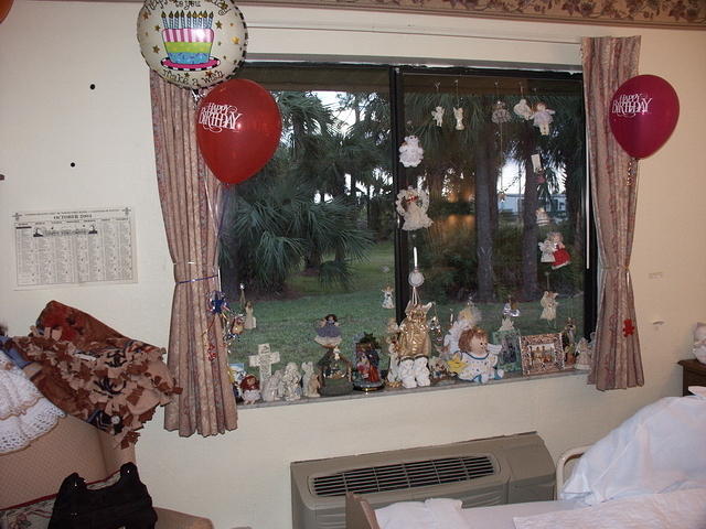 2004-Momo's 96th-Momo party8