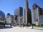 10-Chicago skyline behind Bean